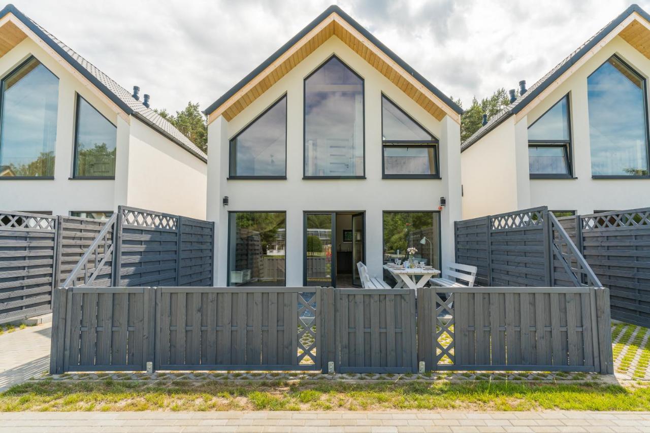 Domy Morskie Dog Friendly Янтар Екстериор снимка